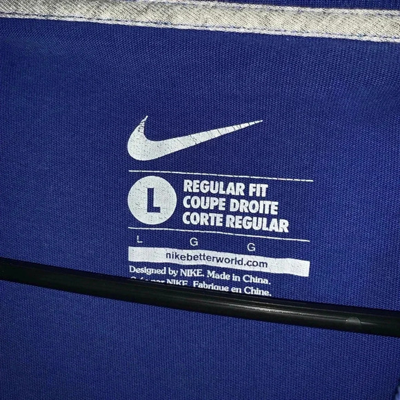 Nike Tee - Picture 4 of 5